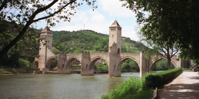 Pont Valentré sur le Lot