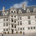 Escalier exterieur de Blois