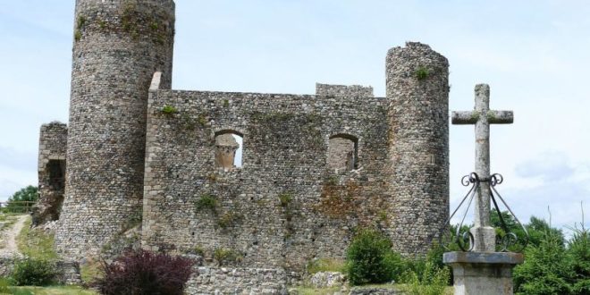 Château d'Urfé à Champoly