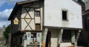 Charroux