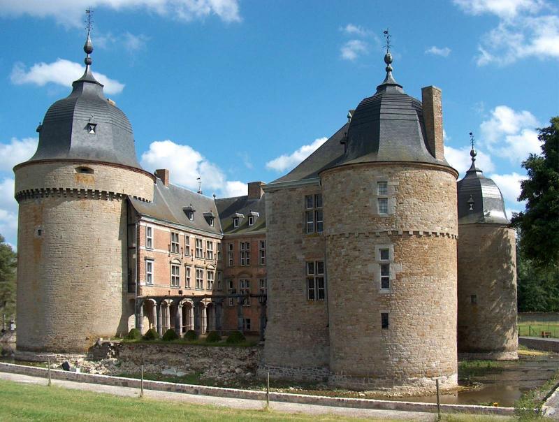 Château de Lavaux-Sainte-Anne