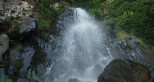 Cascade au Château du Nideck