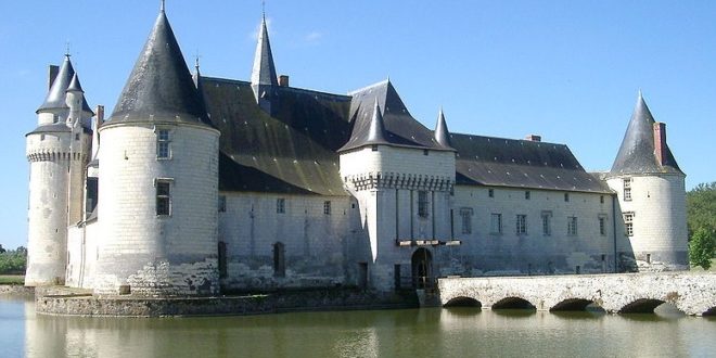 Château du Plessis-Bourré