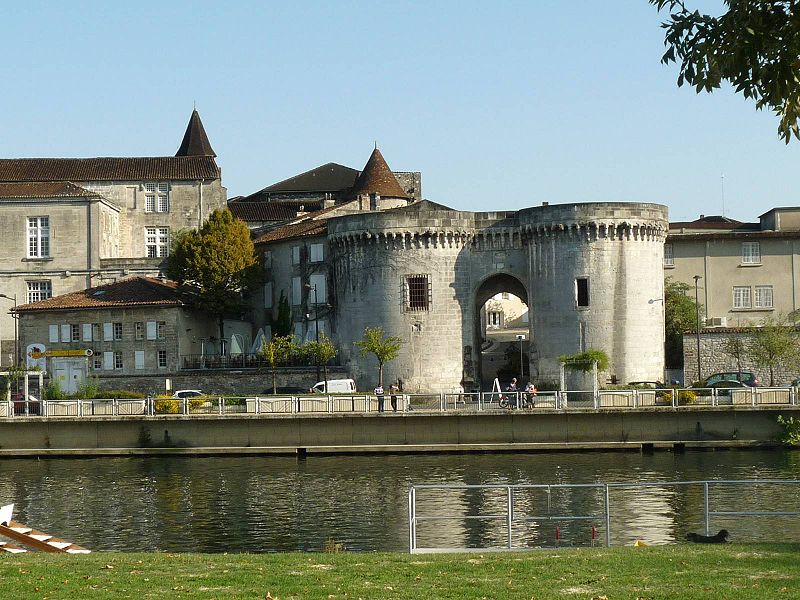 Porte Saint-Jacques de Cognac