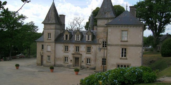 Château du Lac de Vassivière