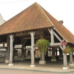 Les halles de Lorris