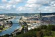 Rouen sur une boucle de la Seine