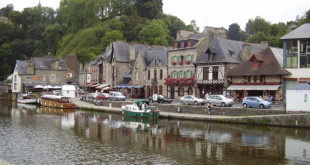 Dinan