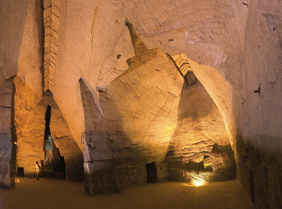 Troglodytes et Sarcophages à Doué-la-Fontaine