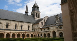 Cloître du Grand Moutier à Fontevraud-l'Abbaye