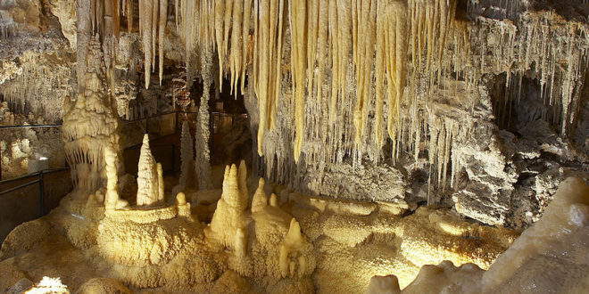 Grotte de Clamouse