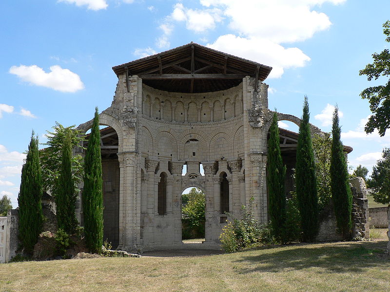 Prieuré Saint-Léonard à L'Ile-Bouchard