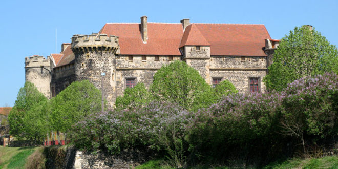 Château Royal de Saint-Saturnin