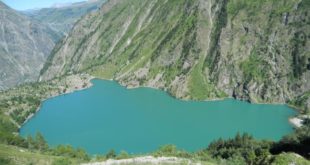 Lac Lauvitel au Bourg-d'Oisans