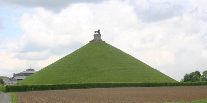 Butte du Lion près de Waterloo