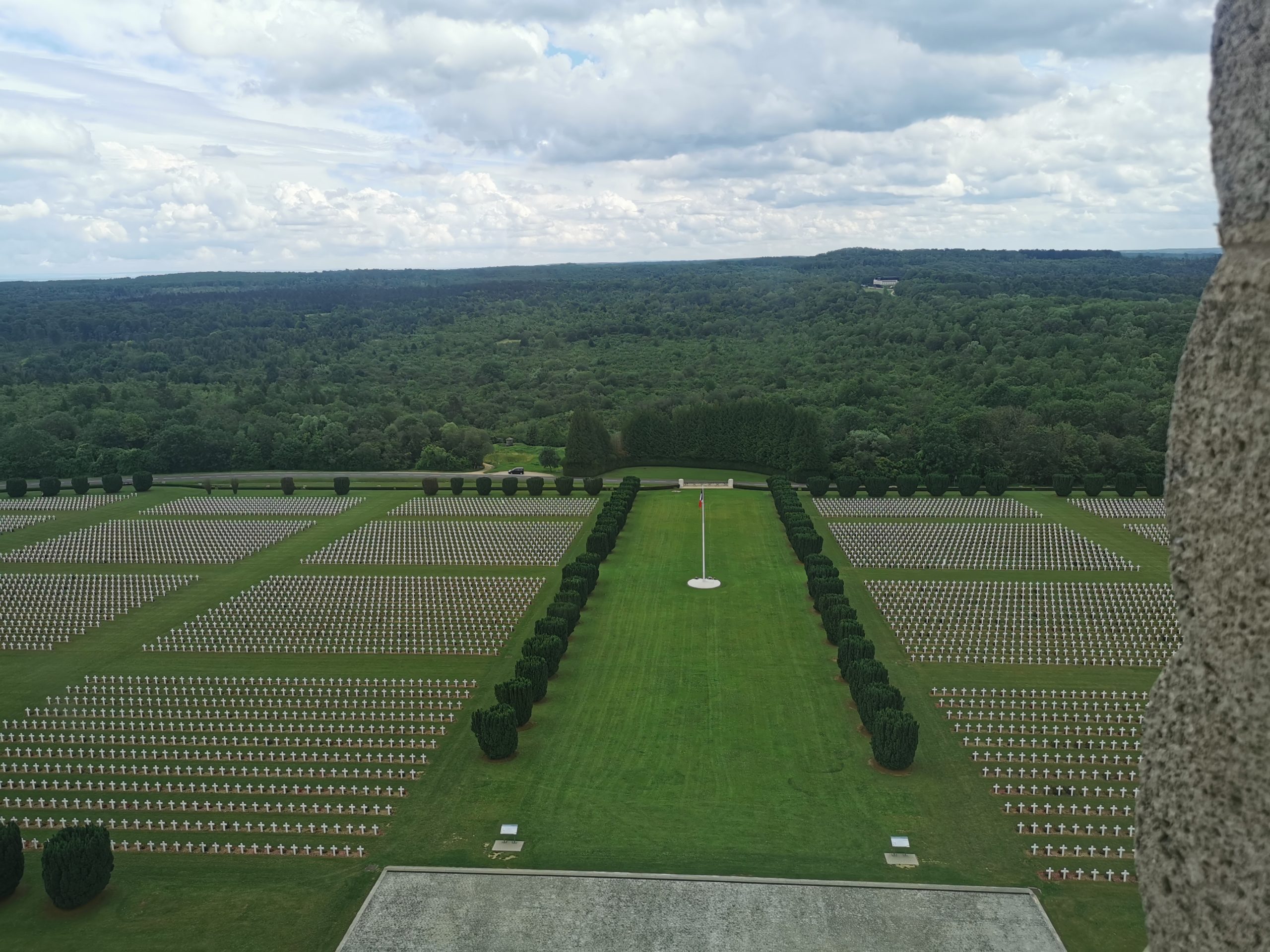 Ossuaire de douaumont près de Verdun