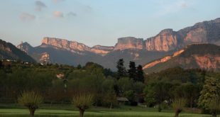 La montagne de Glandasse et le cirque d'Archiane