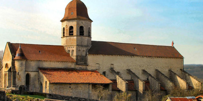 Eglise abbatiale de Gigny