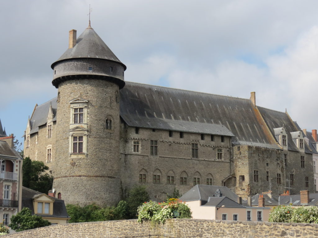 Le vieux château de Laval