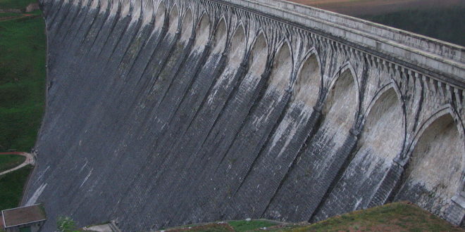 Barrage de La Tache