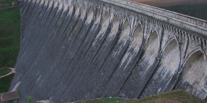 Barrage de La Tache