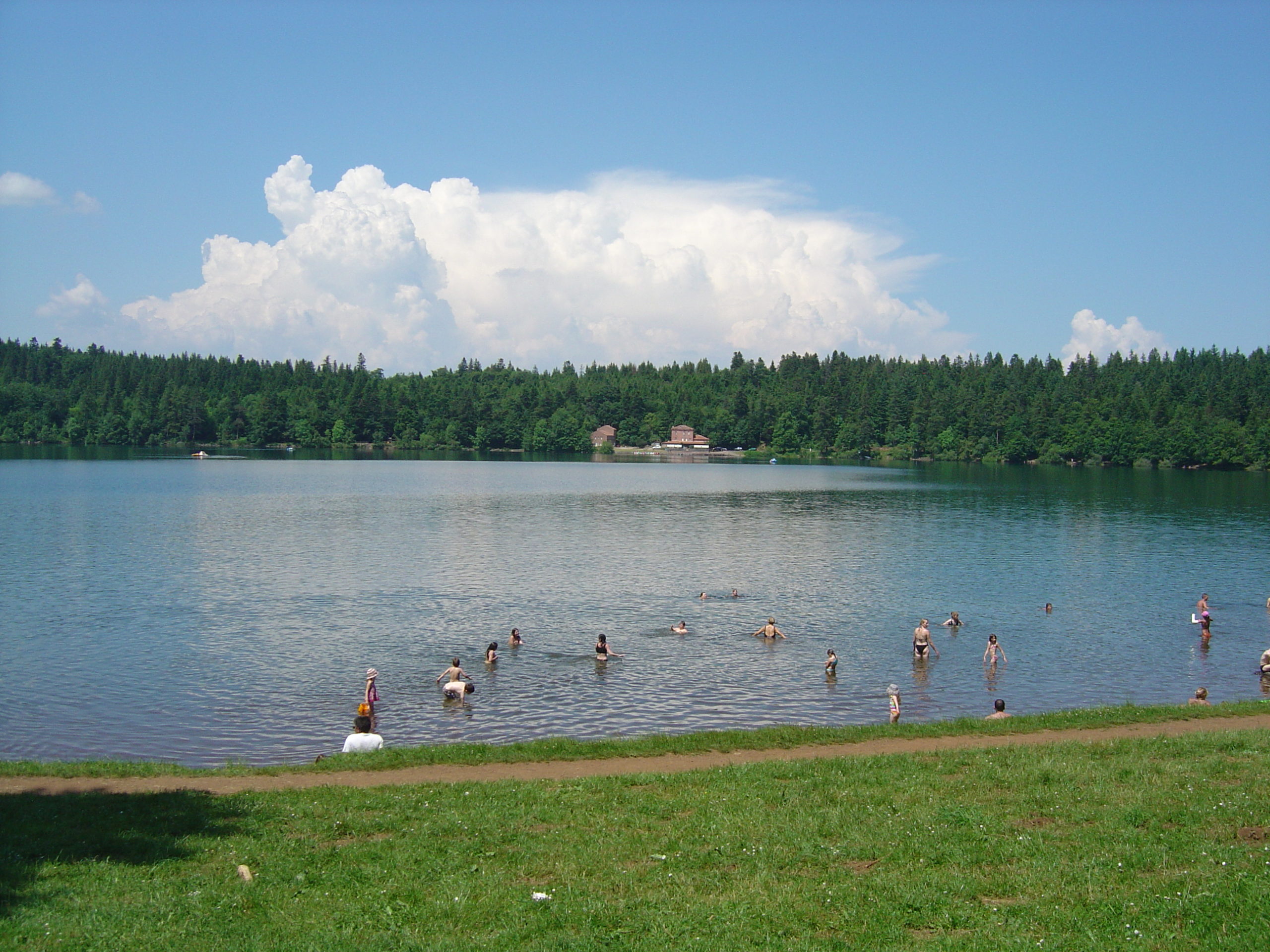 Lac de Bouchet en CampingCar HauteLoire (43)