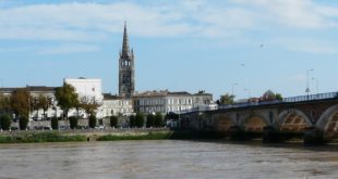 Libourne avec son pont sur la Gironde