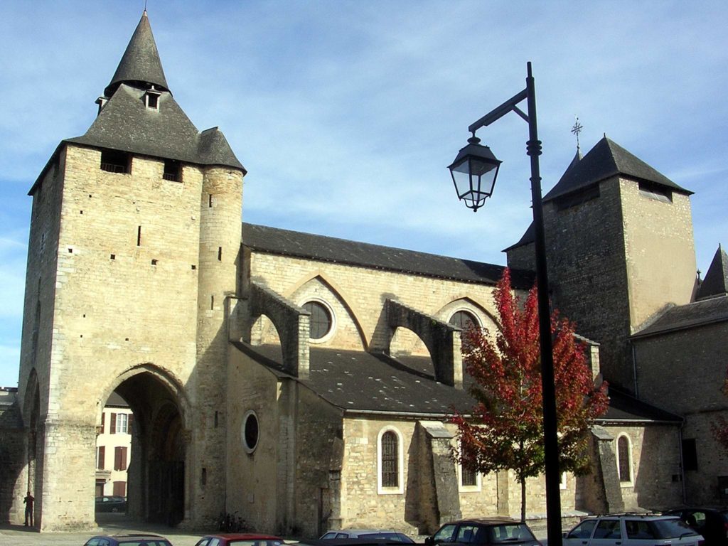 Cathédrale Sainte-Marie à Oloron-Sainte-Marie
