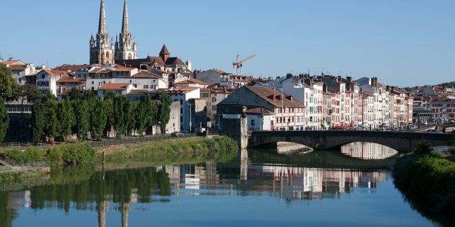 Bayonne