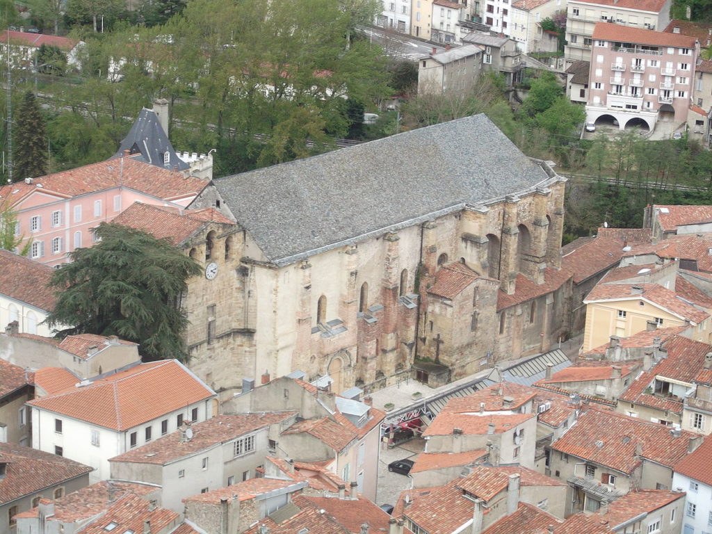 Abbatiale de Foix vue du château