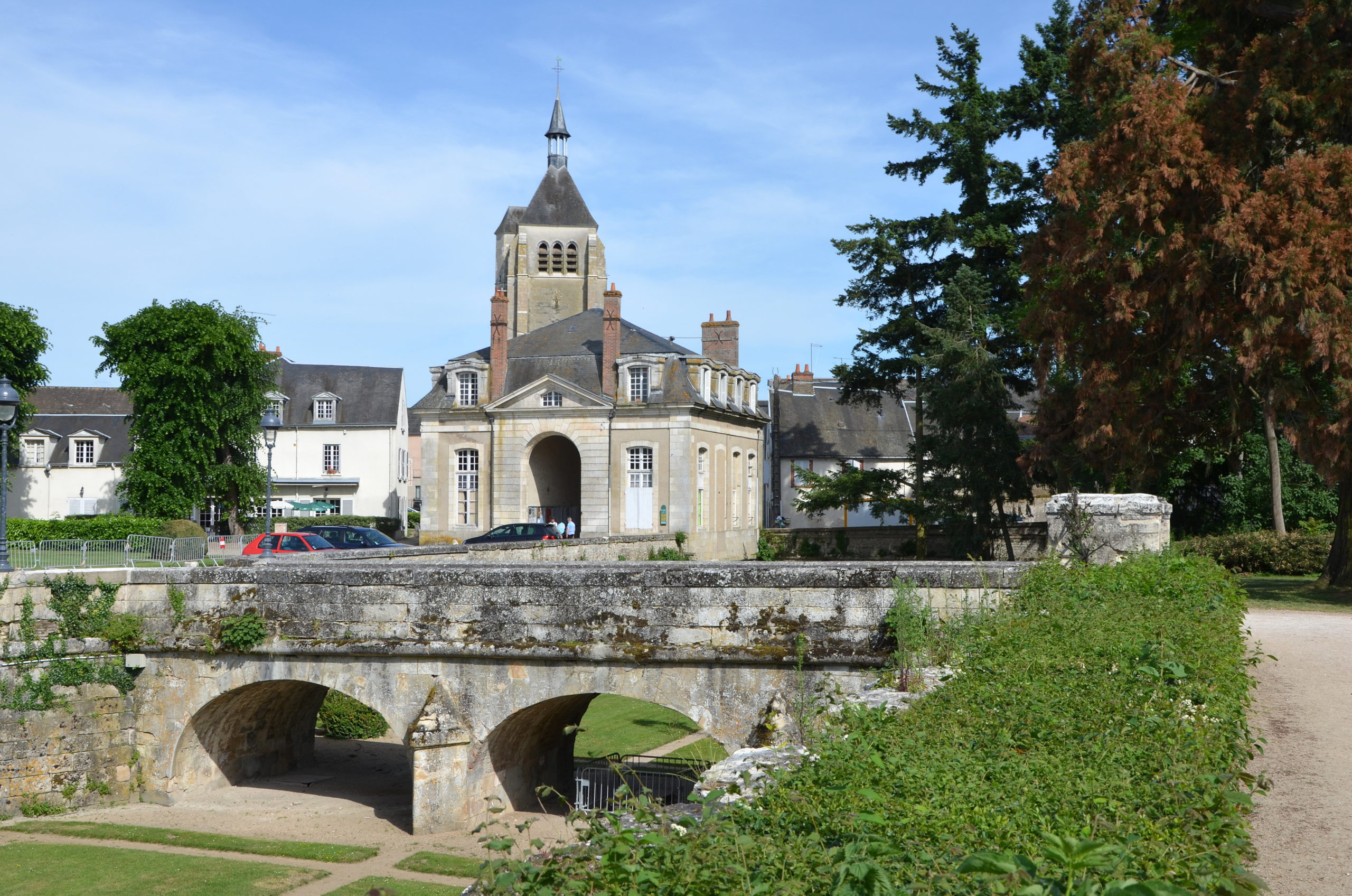 Châteauneuf-sur-Loire