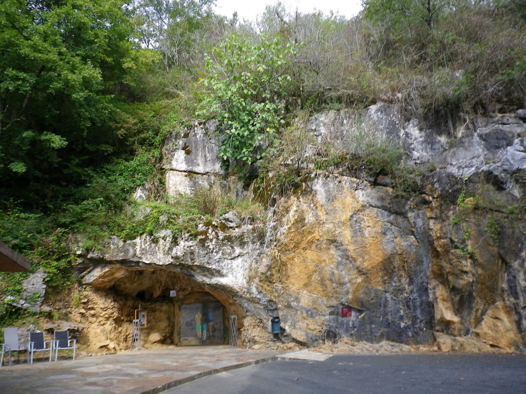 Grottes d'Isturitz et d'Oxocelhaya