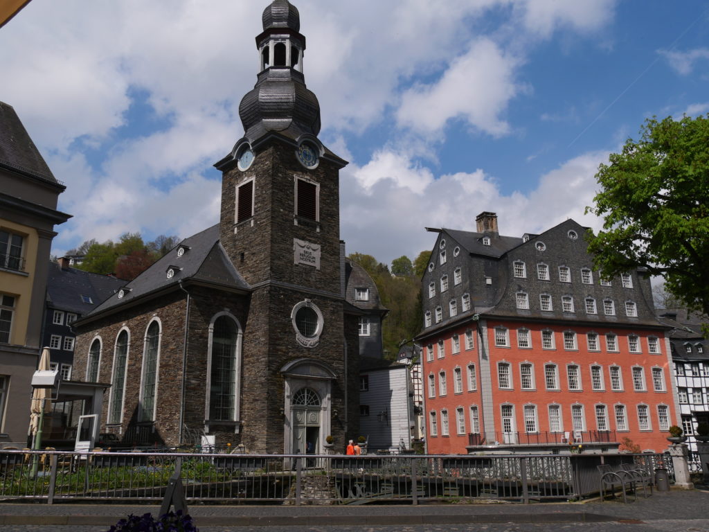 La Maison Rouge de Montjoie