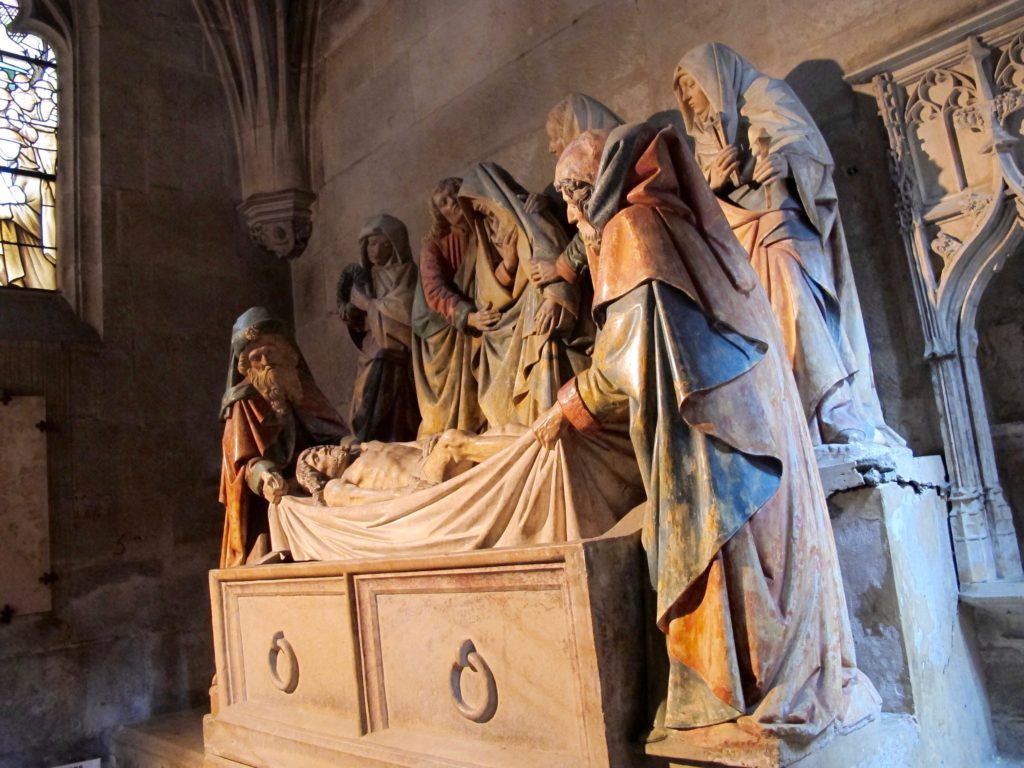 Mise au tonbeau de Semur-en-Auxois