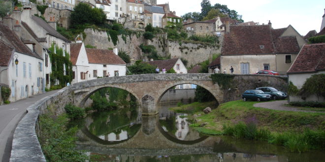 Semur-en-Auxois