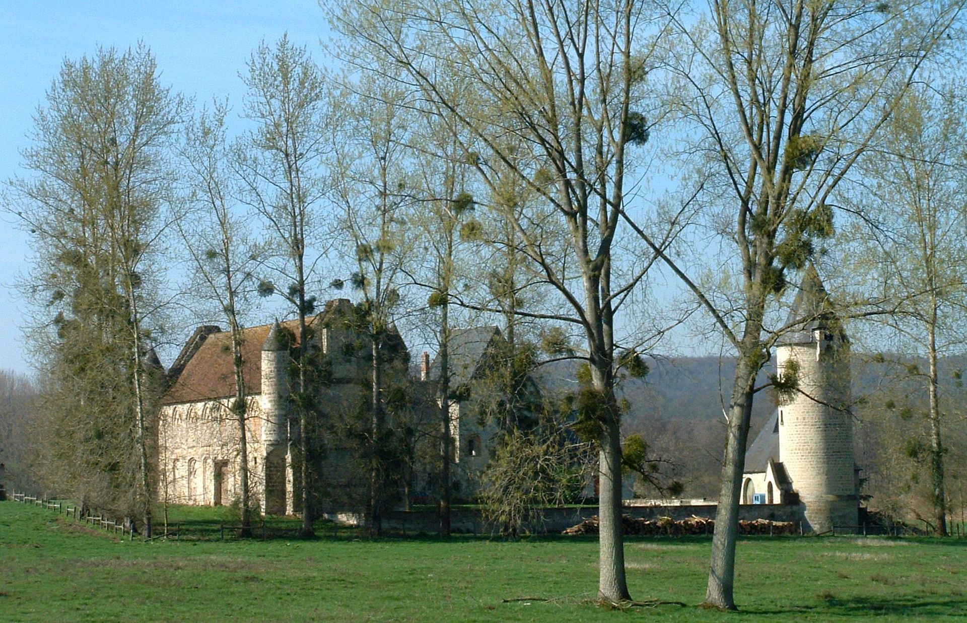 Prieuré du Tortoir en forêt de Saint-Gobain