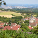 Corcelles-les-Monts depuis la rue du Châteu d'eau
