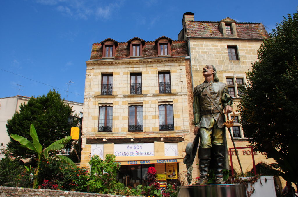 Statue de Cyrano de Bergerac