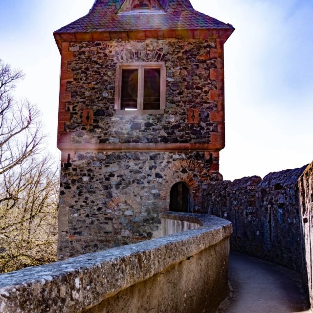 Passage par le Burg #frankenstein.
Rien à voir avec l'œuvre de #maryshelley , mais rigolo quand même.