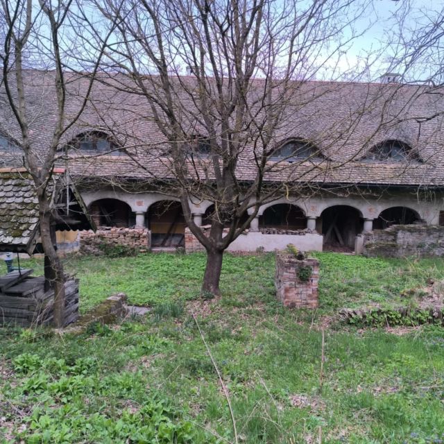 La vieille forge de Kislöd.
Le genre d'endroit plein de #nostalgies que j'adore.
Quelle était la vie des gens ici ? Leurs rêves, leurs visions, leurs espoirs?