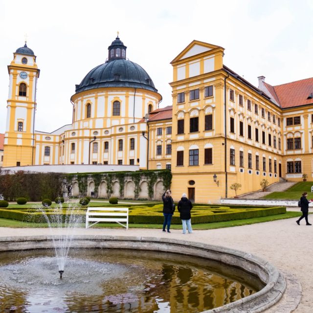 Jaroměřice nad Rokytnou et son jardin #alafrançaise .
Ça y est ! Je suis en #Bohême .
